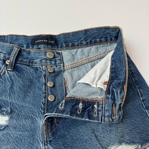 Aeropostale Slouchy Boyfriend Mid Waist Distressed Cotton Denim Shorts sz 2 - Picture 7 of 12